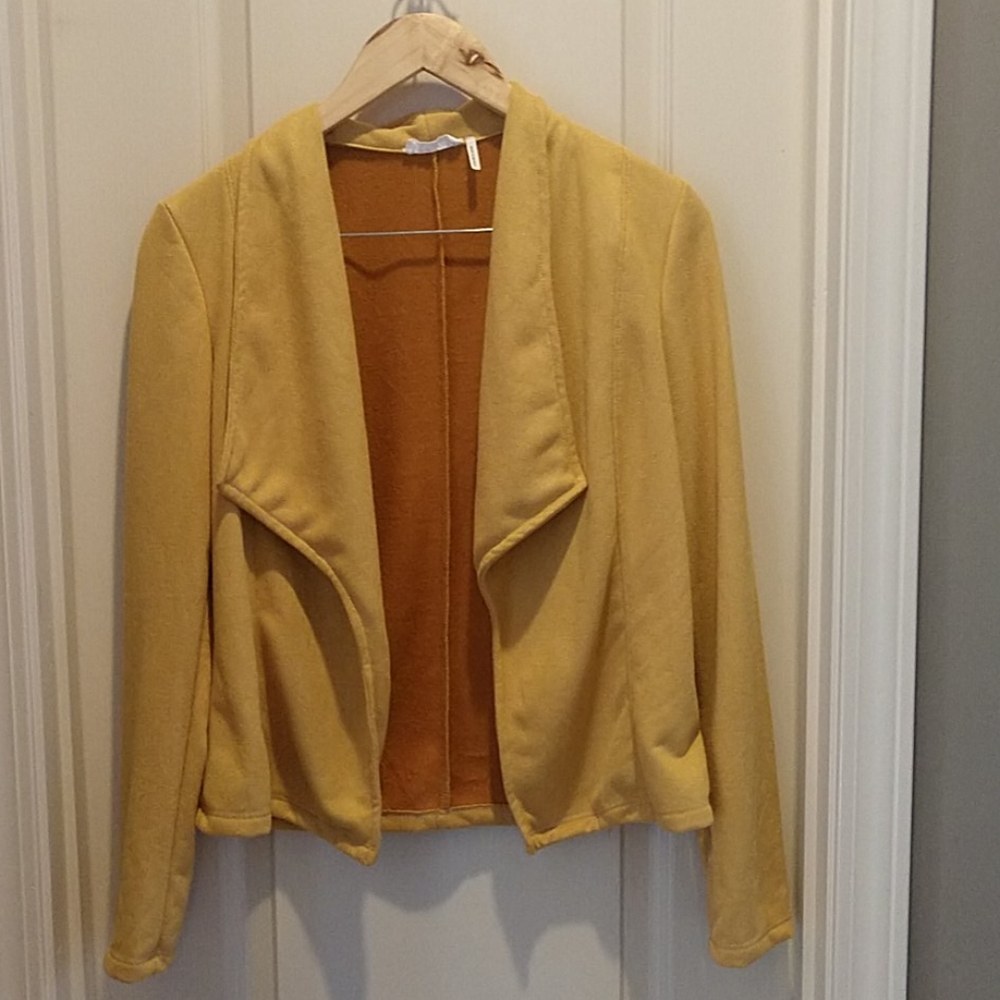 Jacket--- Boutique Brand Size Large- Perfect Condi